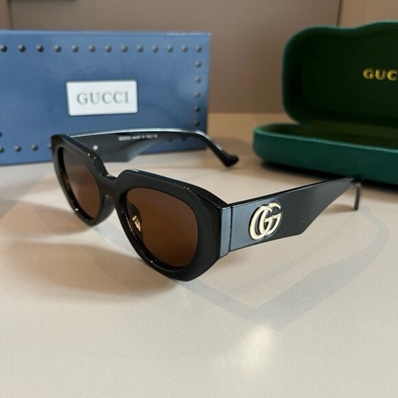 Gucci Women\'s Designer Sunglasses